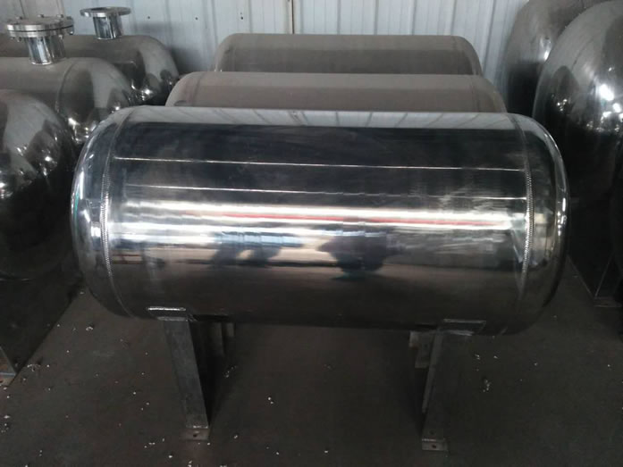 無(wú)負(fù)壓罐